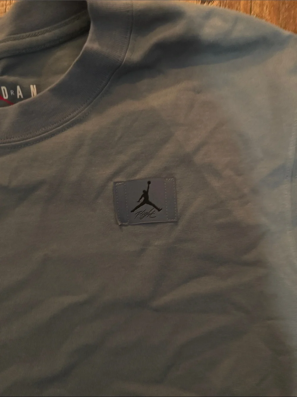 Jordan Crop Top - Picture 2 of 3